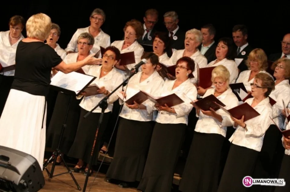 Jubileusz 10 – lecia chóru ZNP SEiR „Carpe Diem” - zdjęcie 4