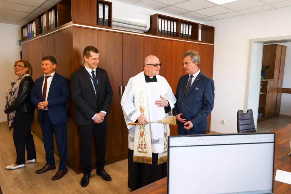 Remont urzędu kosztował 4,6 mln zł - zdjęcie 18