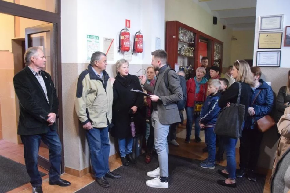 Dawny areszt - szkolną szatnią, na boisku był spacerniak - zdjęcie 10