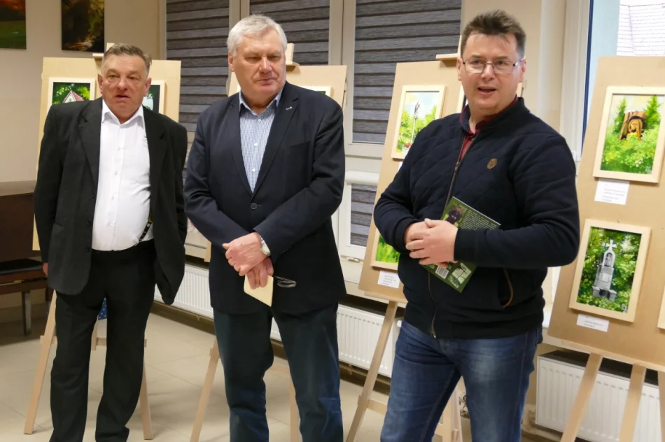 ,,Kapliczki w Pisarzowej" - wystawa Władysława Raczka - zdjęcie 5