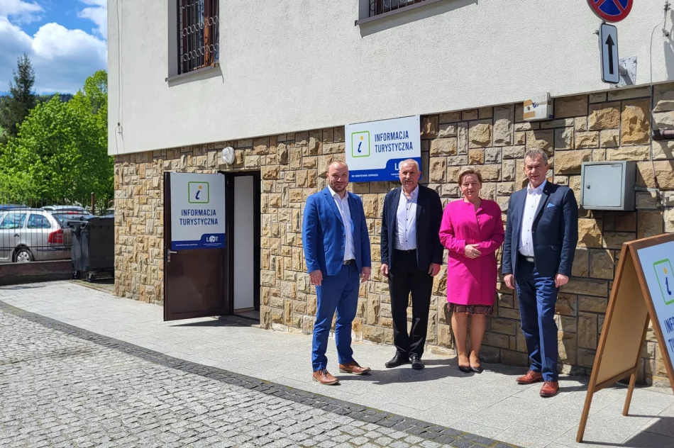 Uruchomiono sieć mobilnych punktów informacji turystycznej - zdjęcie 4
