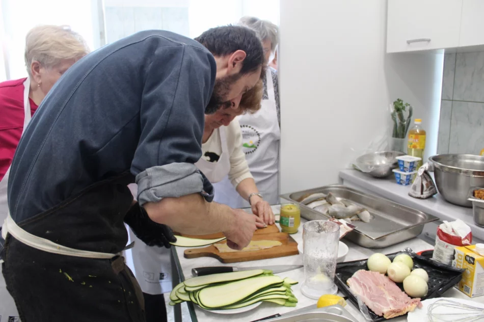 Ryba bohaterem warsztatów kulinarnych - zdjęcie 15