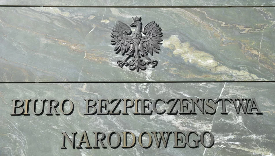 Niezidentyfikowany „obiekt” wojskowy w lesie. BBN o decyzjach personalnych prezydenta - zdjęcie 1