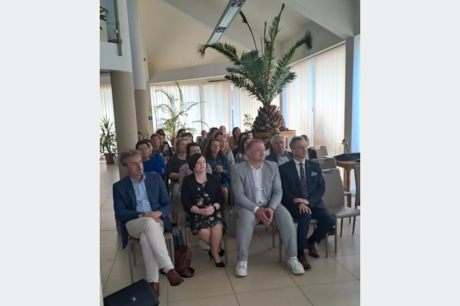 Konferencja dla bibliotekarzy z Limanowszczyzny - zdjęcie 10