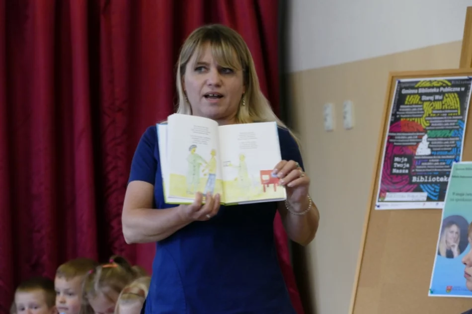 Spotkanie z autorką i położną - zdjęcie 3