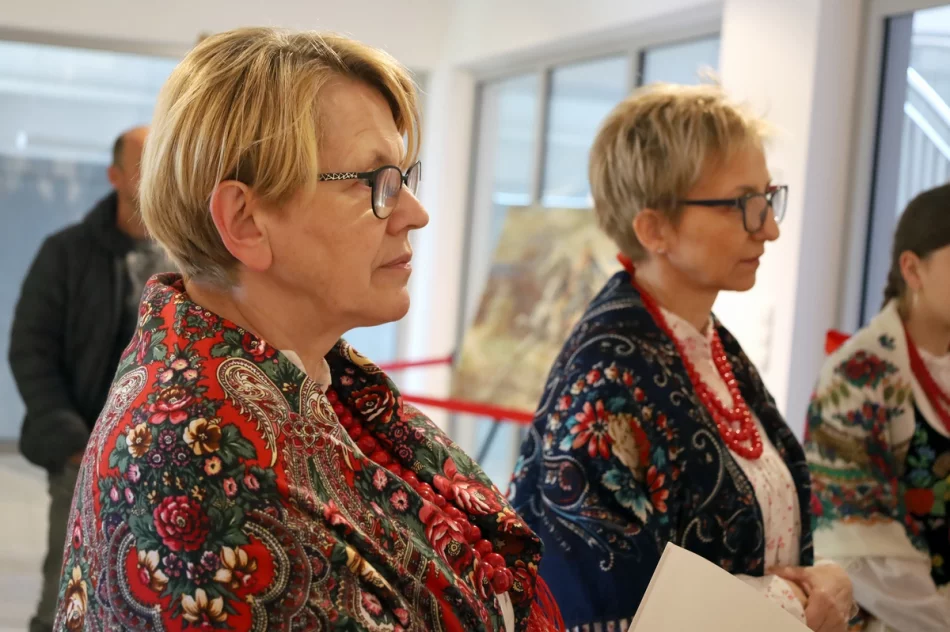 "Śladami Bohaterów" -Projekt Czerwonych Korali z Pisarzowej - zdjęcie 5