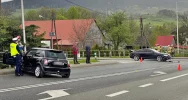 Zderzenie pojazdów, kobieta z dwójką dzieci w szpitalu - zdjęcie 5