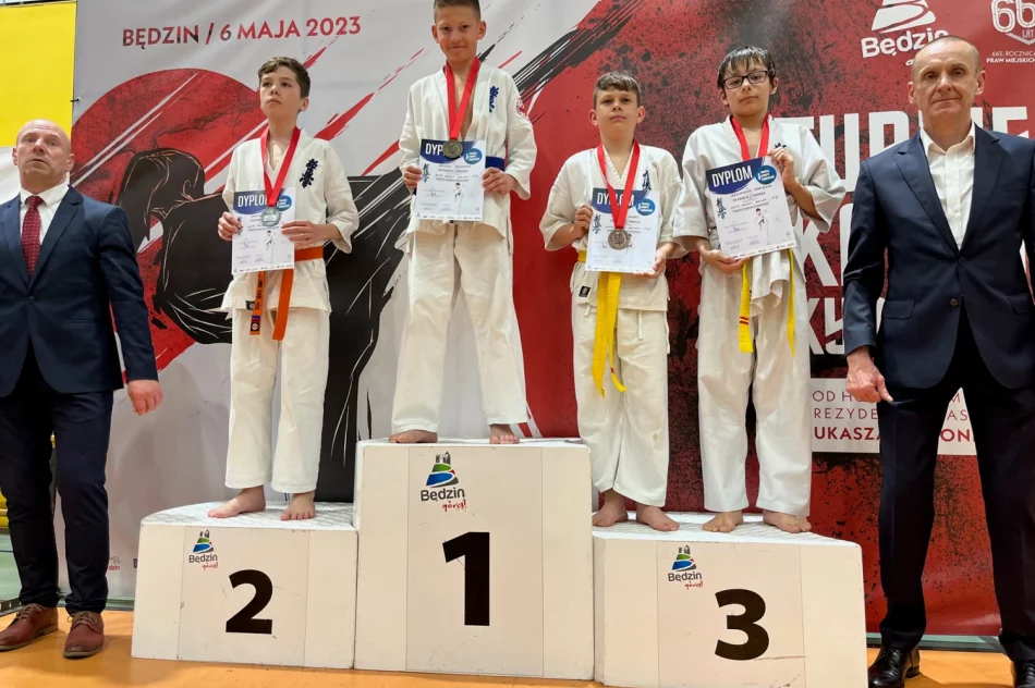 Karatecy ARS Limanowa – JONIEC Team rywalizowali w Będzinie - zdjęcie 6