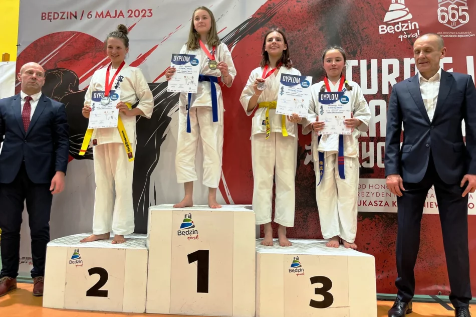 Karatecy ARS Limanowa – JONIEC Team rywalizowali w Będzinie - zdjęcie 7