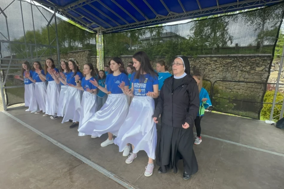 Ponad 2 tys. uczestniczek diecezjalnej pielgrzymki - zdjęcie 3