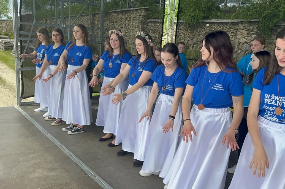 Ponad 2 tys. uczestniczek diecezjalnej pielgrzymki - zdjęcie 4