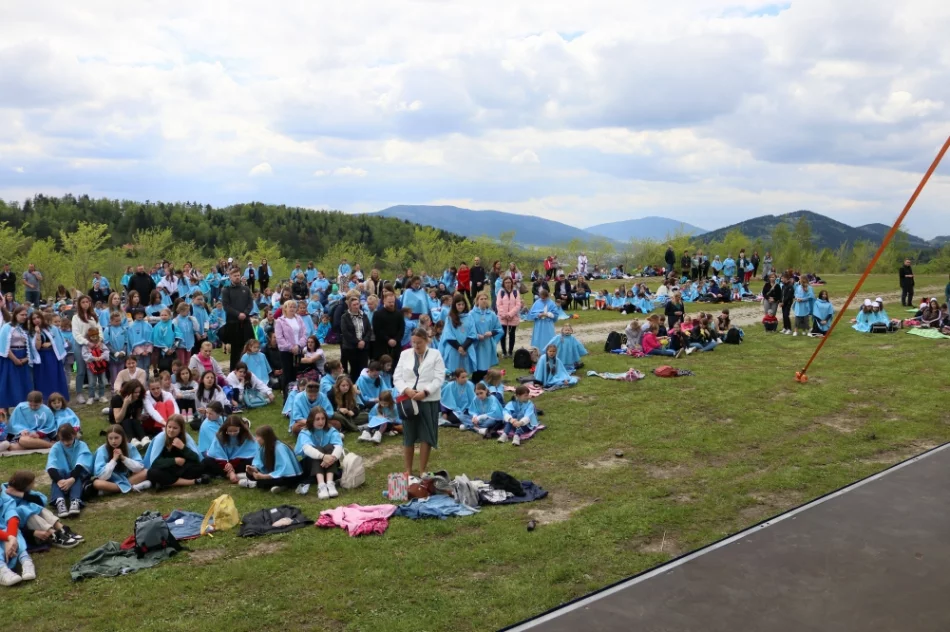 Ponad 2 tys. uczestniczek diecezjalnej pielgrzymki - zdjęcie 11