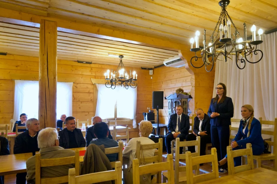 Spotkanie sympatyków PO: “to republika pisowska” - zdjęcie 2