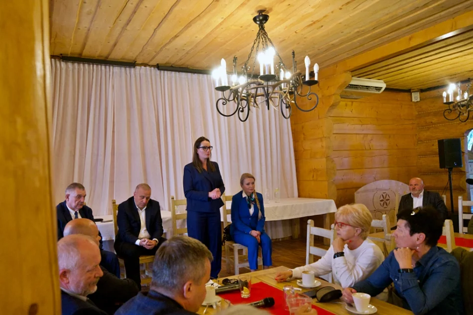 Spotkanie sympatyków PO: “to republika pisowska” - zdjęcie 4