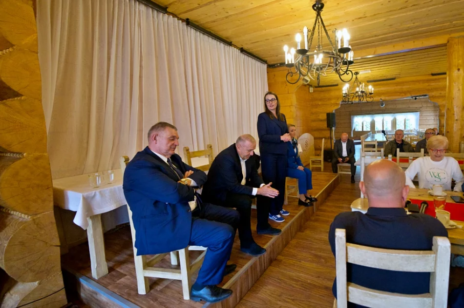 Spotkanie sympatyków PO: “to republika pisowska” - zdjęcie 7