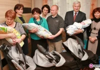 Wózek dla trojaczków - zdjęcie główne