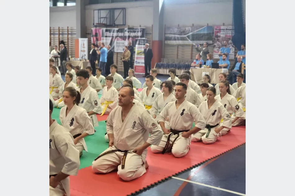 11 medali limanowskich karateków na Mistrzostwach Małopolski Karate Kyokushin - zdjęcie 14