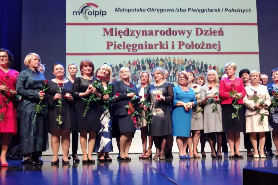 Życzenia i wyróżnienia dla limanowskich pielęgniarek i położnych - zdjęcie 2