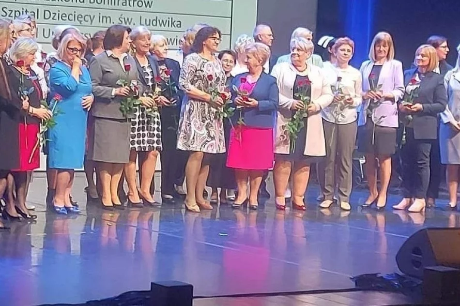 Życzenia i wyróżnienia dla limanowskich pielęgniarek i położnych - zdjęcie 5
