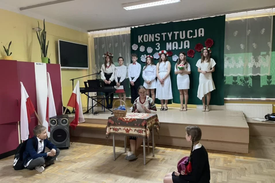 Lekcja patriotyzmu w Szkole Podstawowej w Kaninie - zdjęcie 11