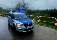 Wyciągnęli pijanego nastolatka ze strumienia - zdjęcie główne