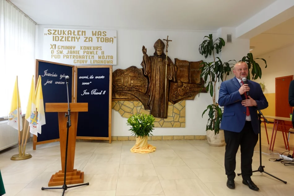 XI Gminny Konkurs o Janie Pawle II „Szukałem Was – idziemy za Tobą” - zdjęcie 2