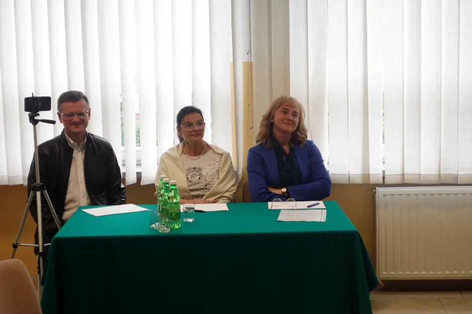 XI Gminny Konkurs o Janie Pawle II „Szukałem Was – idziemy za Tobą” - zdjęcie 4