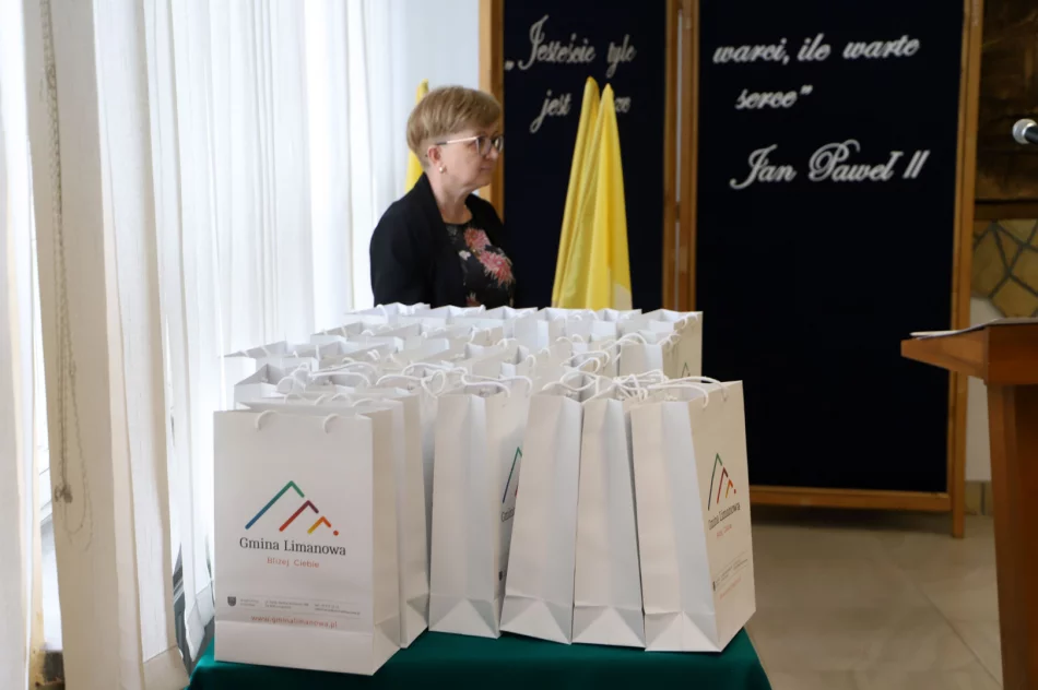 XI Gminny Konkurs o Janie Pawle II „Szukałem Was – idziemy za Tobą” - zdjęcie 18