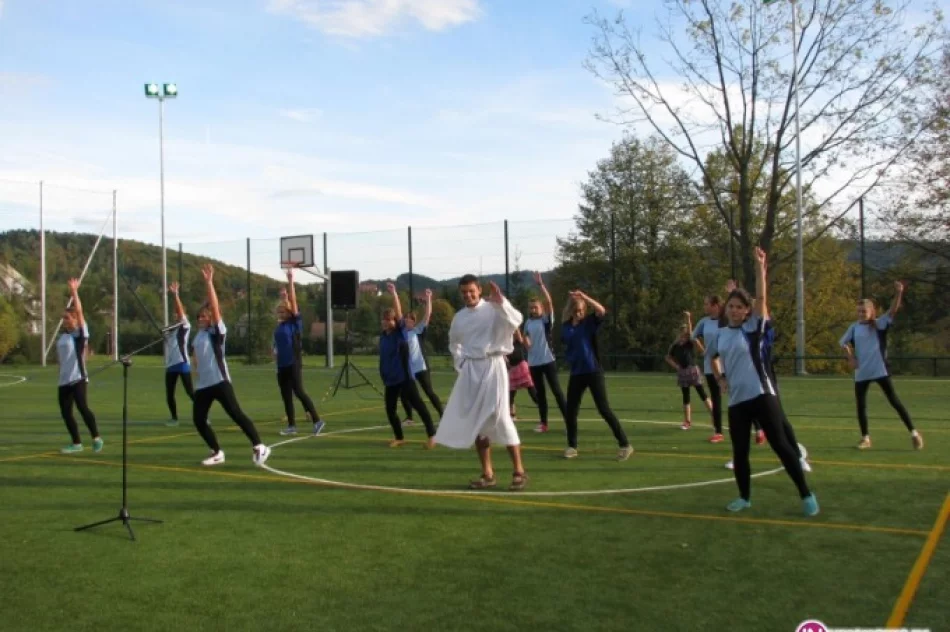 Otwarcie boiska w Rupniowie - zdjęcie 3