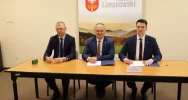 Podpisanie umowy z Wojewodą na remont drogi Rupniów – Bednarki - Zawadka - zdjęcie 5