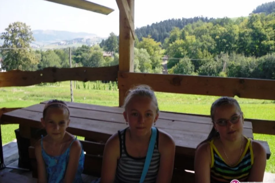 Wakacyjne atrakcje dla czytelników biblioteki w Męcinie - zdjęcie 4