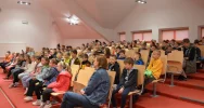 ​Ewa Stadtmüller w bibliotece - zdjęcie 3
