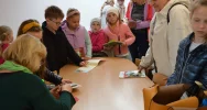 ​Ewa Stadtmüller w bibliotece - zdjęcie 5