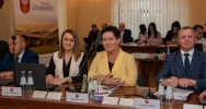 "Ideologia i wartości" kontra pieniądze z UE. Podział w radzie powiatu - zdjęcie 2