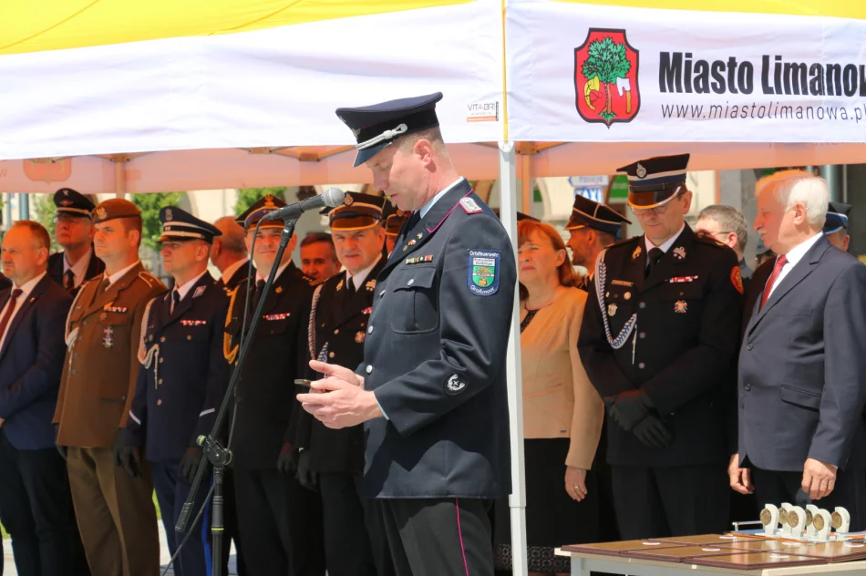Obchody Dnia Strażaka z miejskimi odznaczeniami - zdjęcie 18