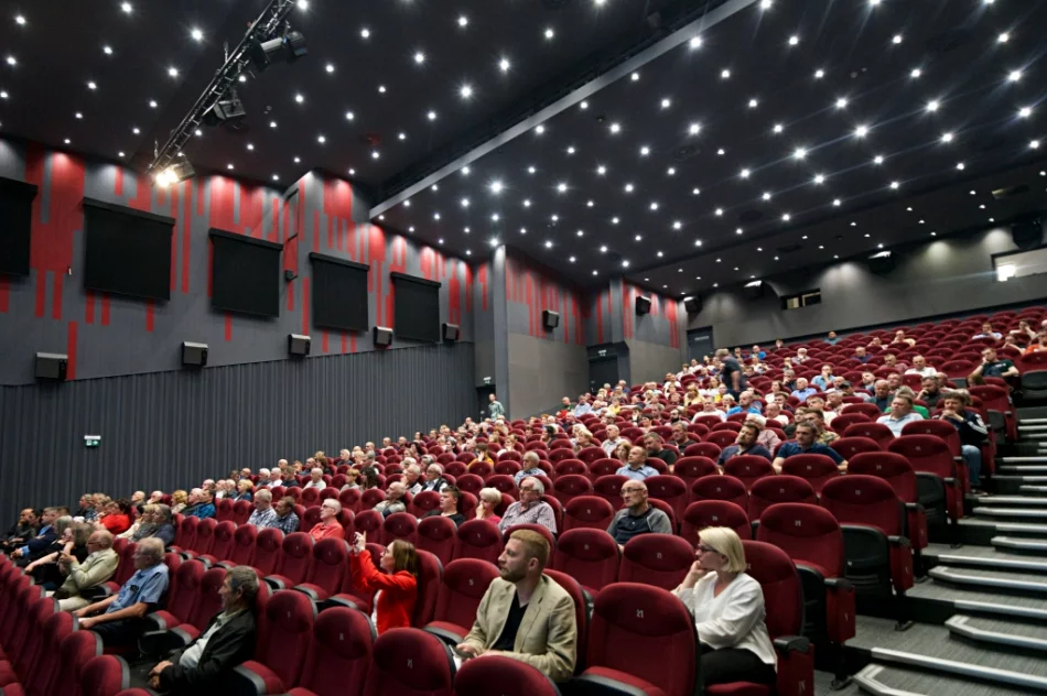 Trzy godziny rozmów, część mieszkańców zawiedziona - zdjęcie 2