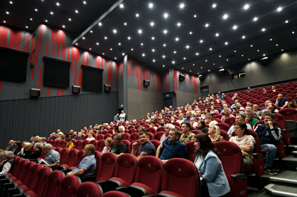 Trzy godziny rozmów, część mieszkańców zawiedziona - zdjęcie 3