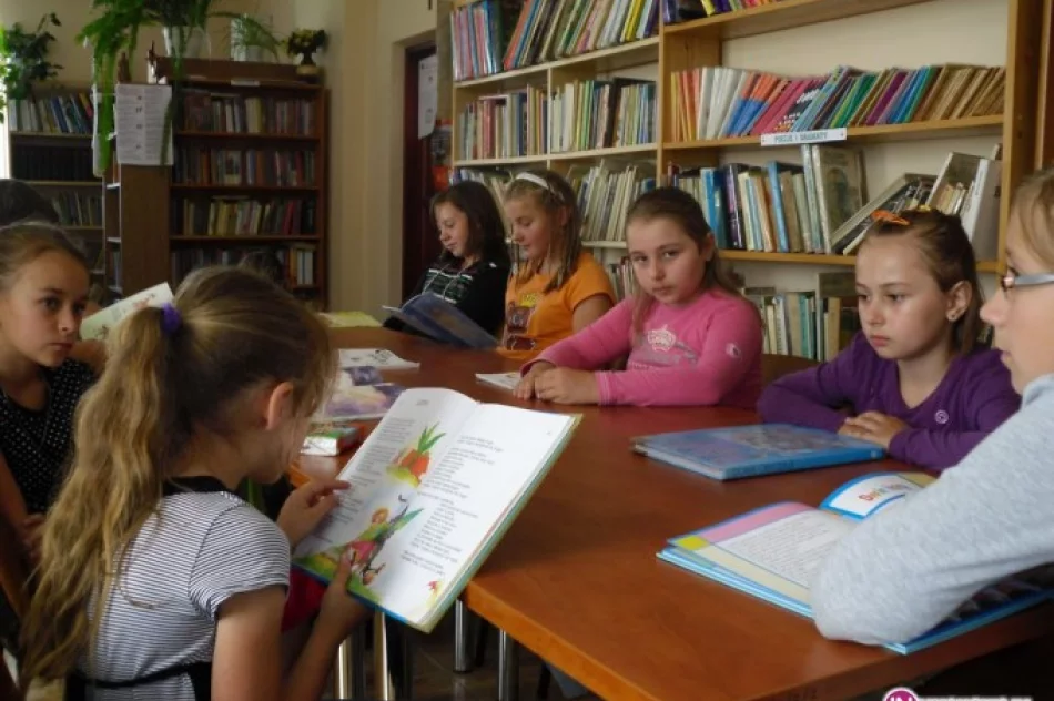Konkurs „Mistrz głośnego czytania” w Bibliotece w Rupniowie - zdjęcie 2