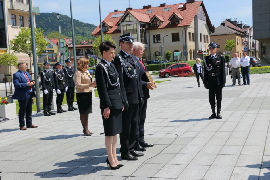 Obchody Dnia Strażaka z miejskimi odznaczeniami - zdjęcie 11
