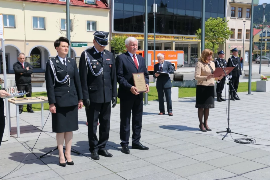 Obchody Dnia Strażaka z miejskimi odznaczeniami - zdjęcie 13