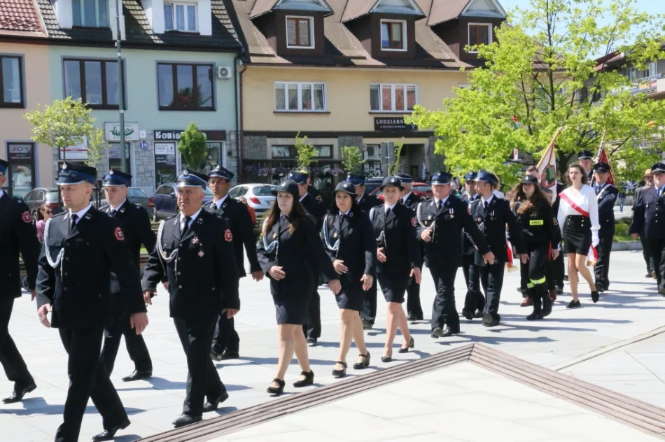 Obchody Dnia Strażaka z miejskimi odznaczeniami - zdjęcie 15