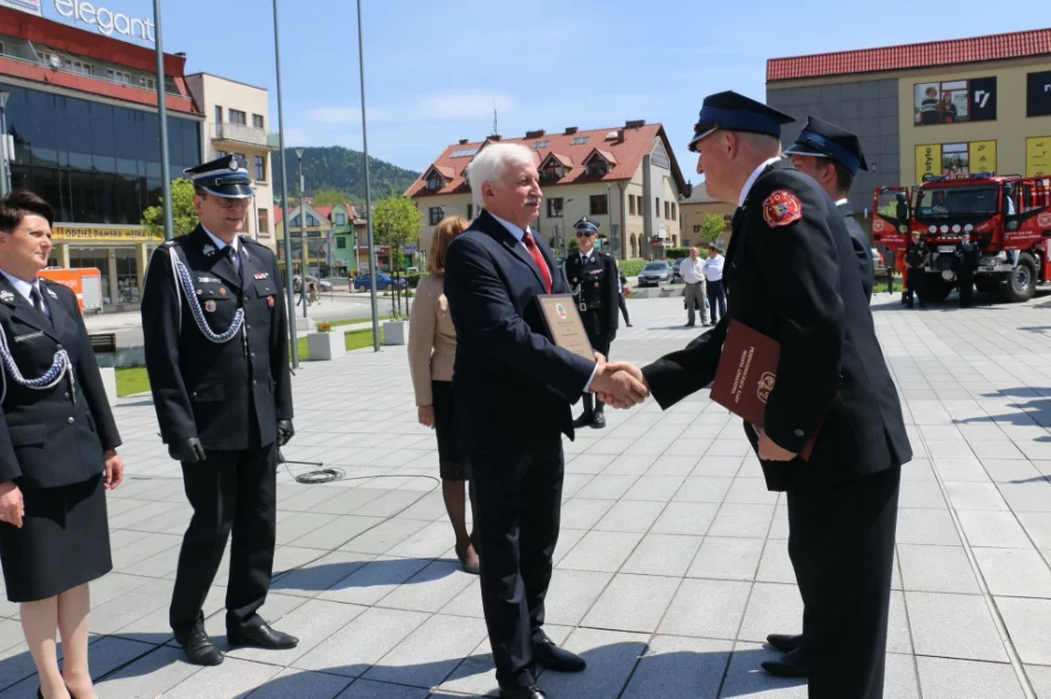 Obchody Dnia Strażaka z miejskimi odznaczeniami - zdjęcie 20