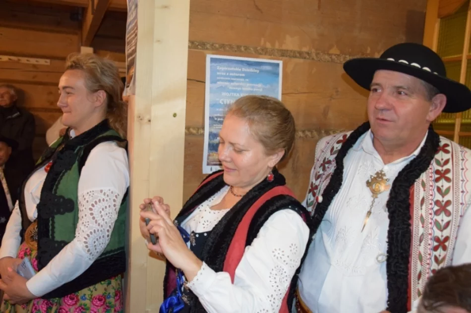 Spotkanie autorskie w "Ciyniu Bulandy" - zdjęcie 20