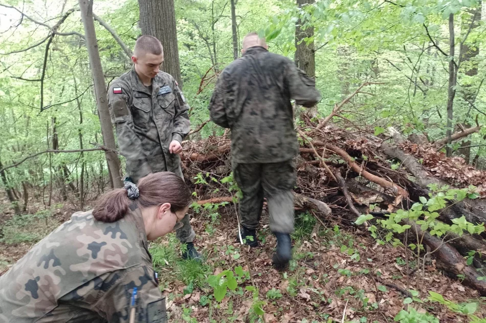 Terenowe zajęcia “Strzelców” - zdjęcie 3