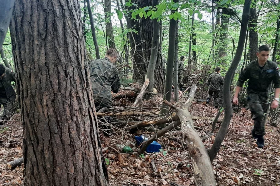 Terenowe zajęcia “Strzelców” - zdjęcie 5