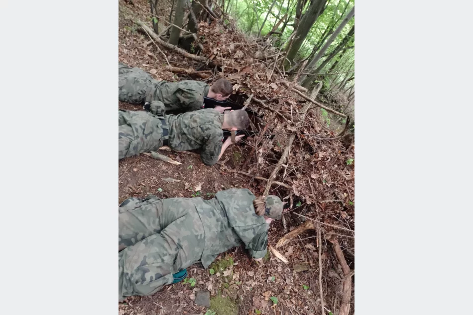 Terenowe zajęcia “Strzelców” - zdjęcie 10