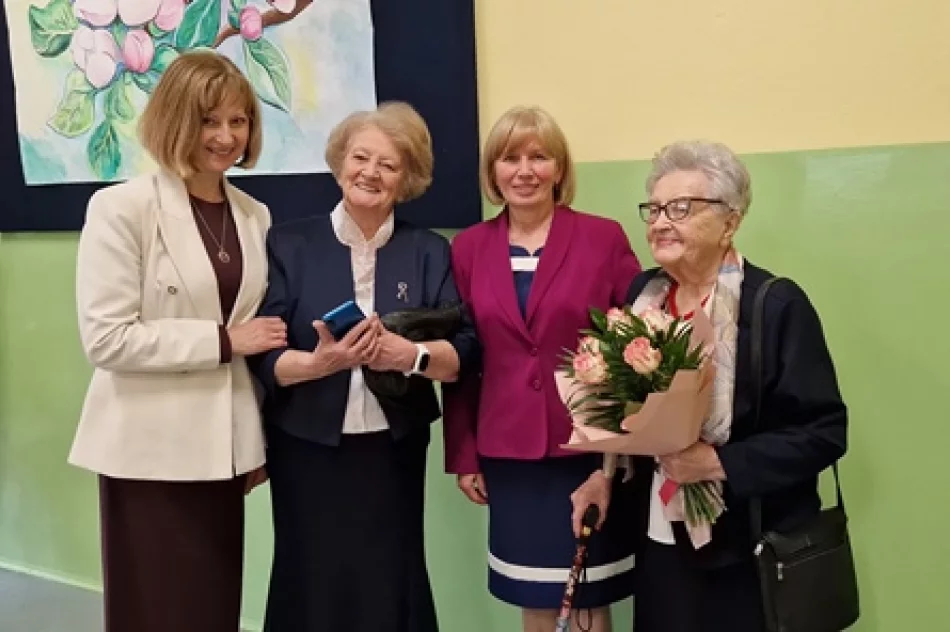 W Zespole Szkolno-Przedszkolnym Nr 1 odbyło się Święto Patronki szkoły - zdjęcie 2