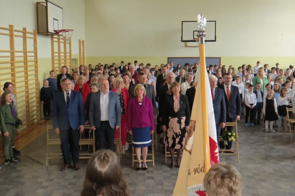 W Zespole Szkolno-Przedszkolnym Nr 1 odbyło się Święto Patronki szkoły - zdjęcie 9