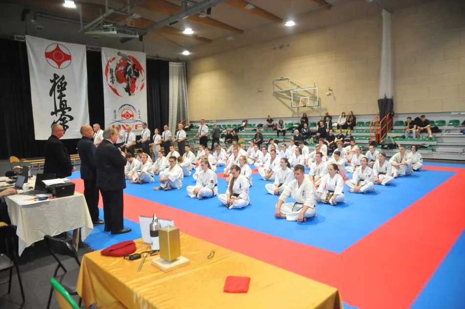 Zawodniczka ARS Limanowa – JONIEC Team brązową medalistką Akademickich Mistrzostw Polski w Karate Kyokushin - zdjęcie 2