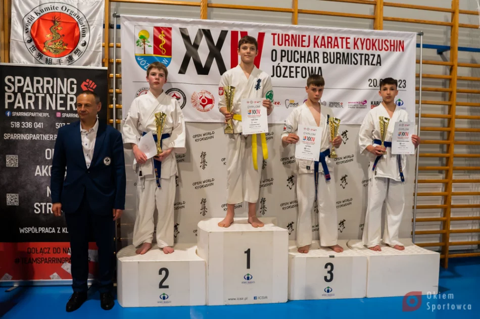 8 medali dla zawodników Limanowskiego Klubu Kyokushin Karate podczas Turnieju w Józefowie - zdjęcie 4